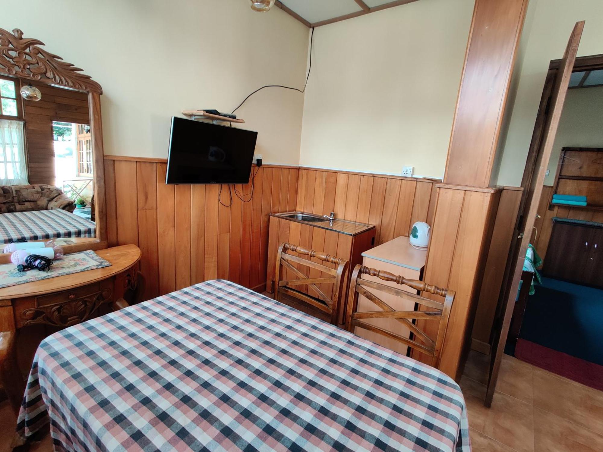 Carnation Rest Hotel Nuwara Eliya Exterior foto